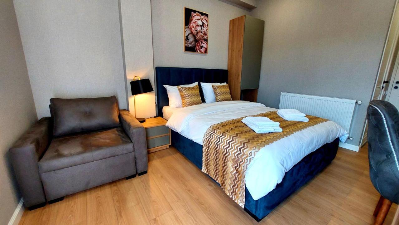 Falcon Boutique Hotel Тбилиси Экстерьер фото