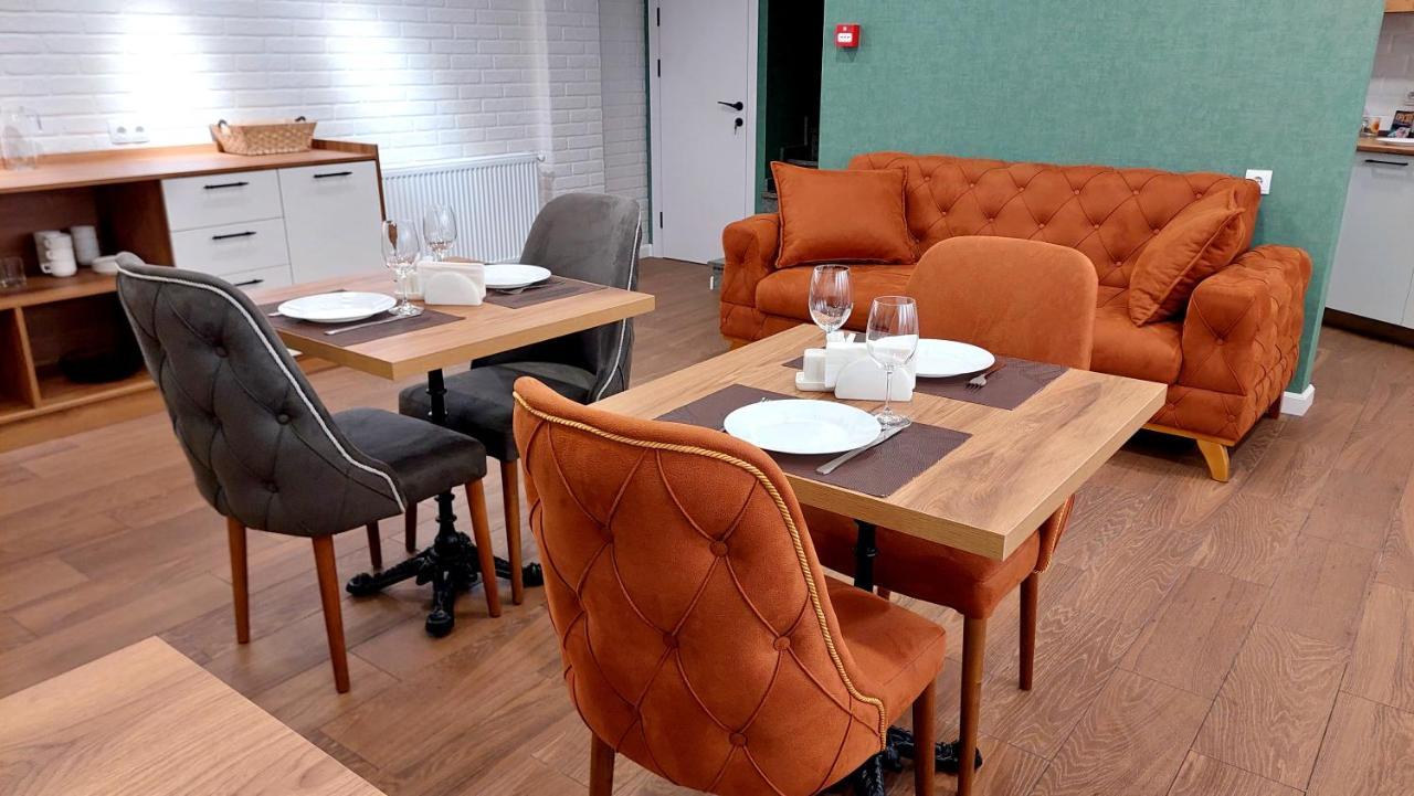 Falcon Boutique Hotel Тбилиси Экстерьер фото