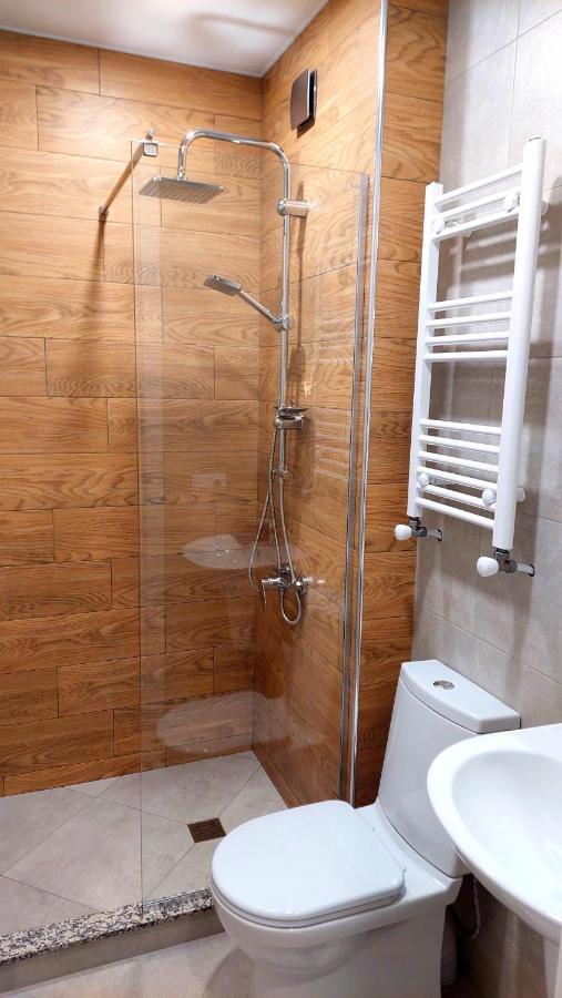 Falcon Boutique Hotel Тбилиси Экстерьер фото