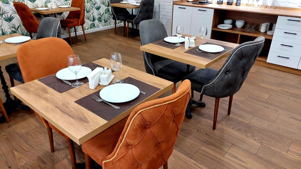 Falcon Boutique Hotel Тбилиси Экстерьер фото