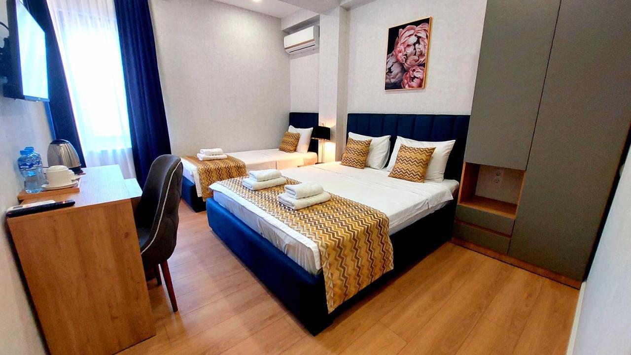 Falcon Boutique Hotel Тбилиси Экстерьер фото